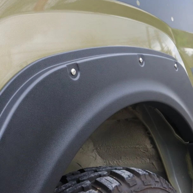 Load image into Gallery viewer, Davey Parts &amp; Accessories Daihatsu Hijet Overfender attached to kahki Hijet
