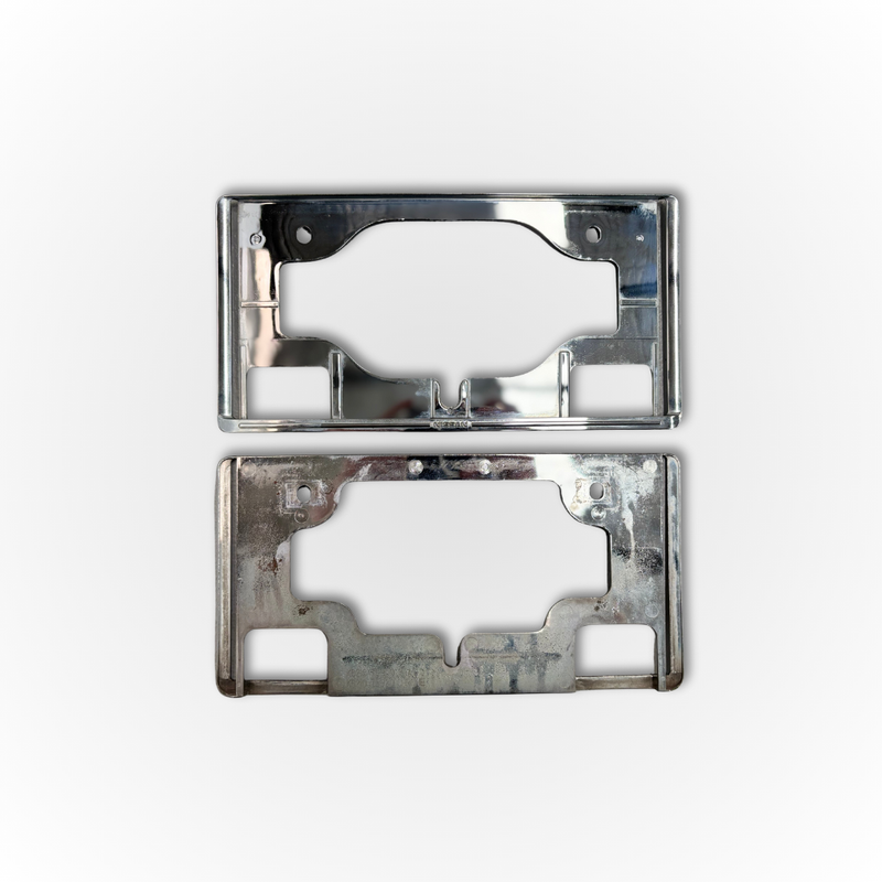 Load image into Gallery viewer, Nissan Badge Japanese Number Plate Frames
