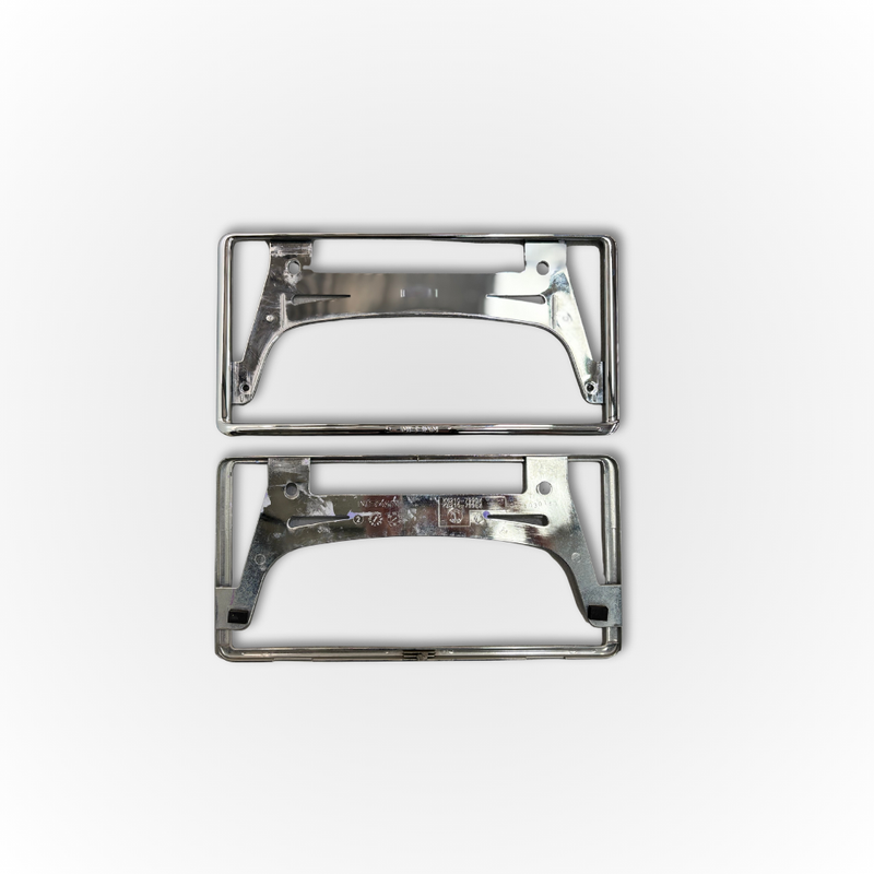 Load image into Gallery viewer, Nissan Badge Japanese Number Plate Frames
