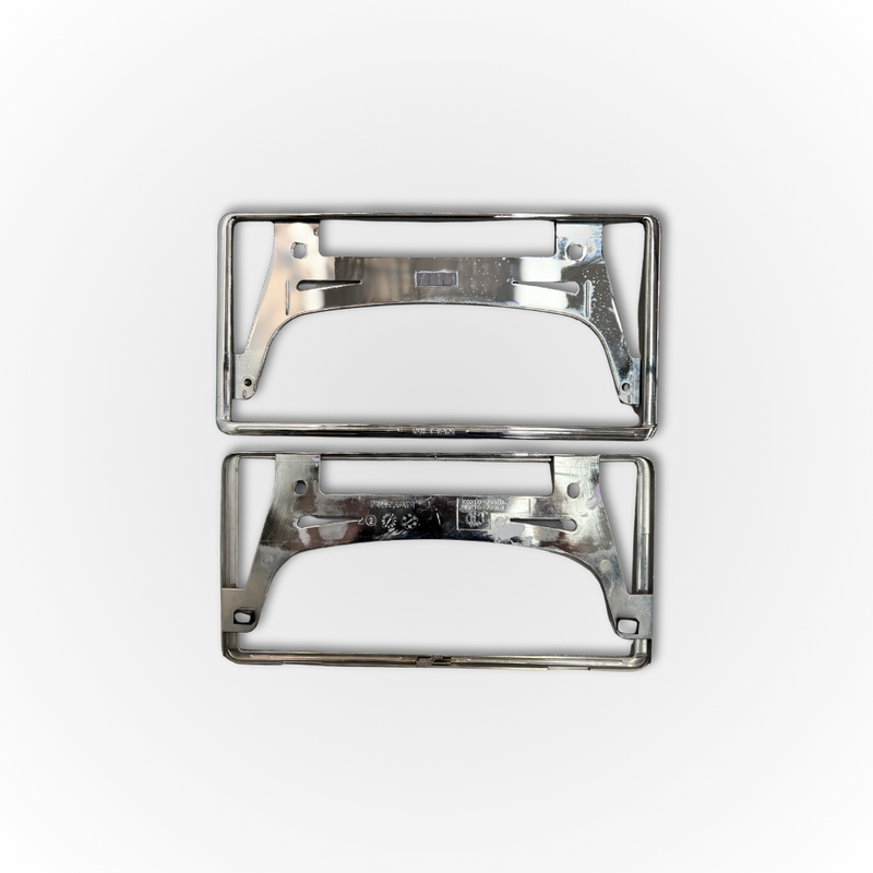 Load image into Gallery viewer, Nissan Badge Japanese Number Plate Frames
